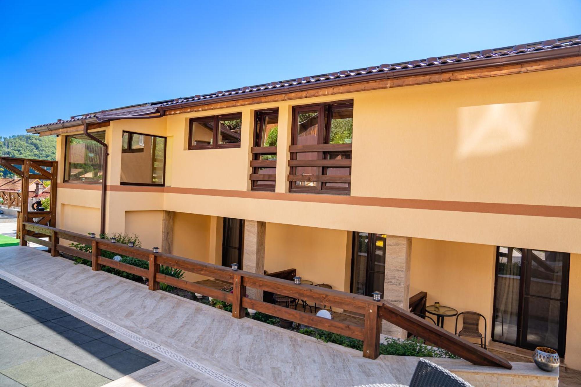 מלון אנינה Casa Clim מראה חיצוני תמונה