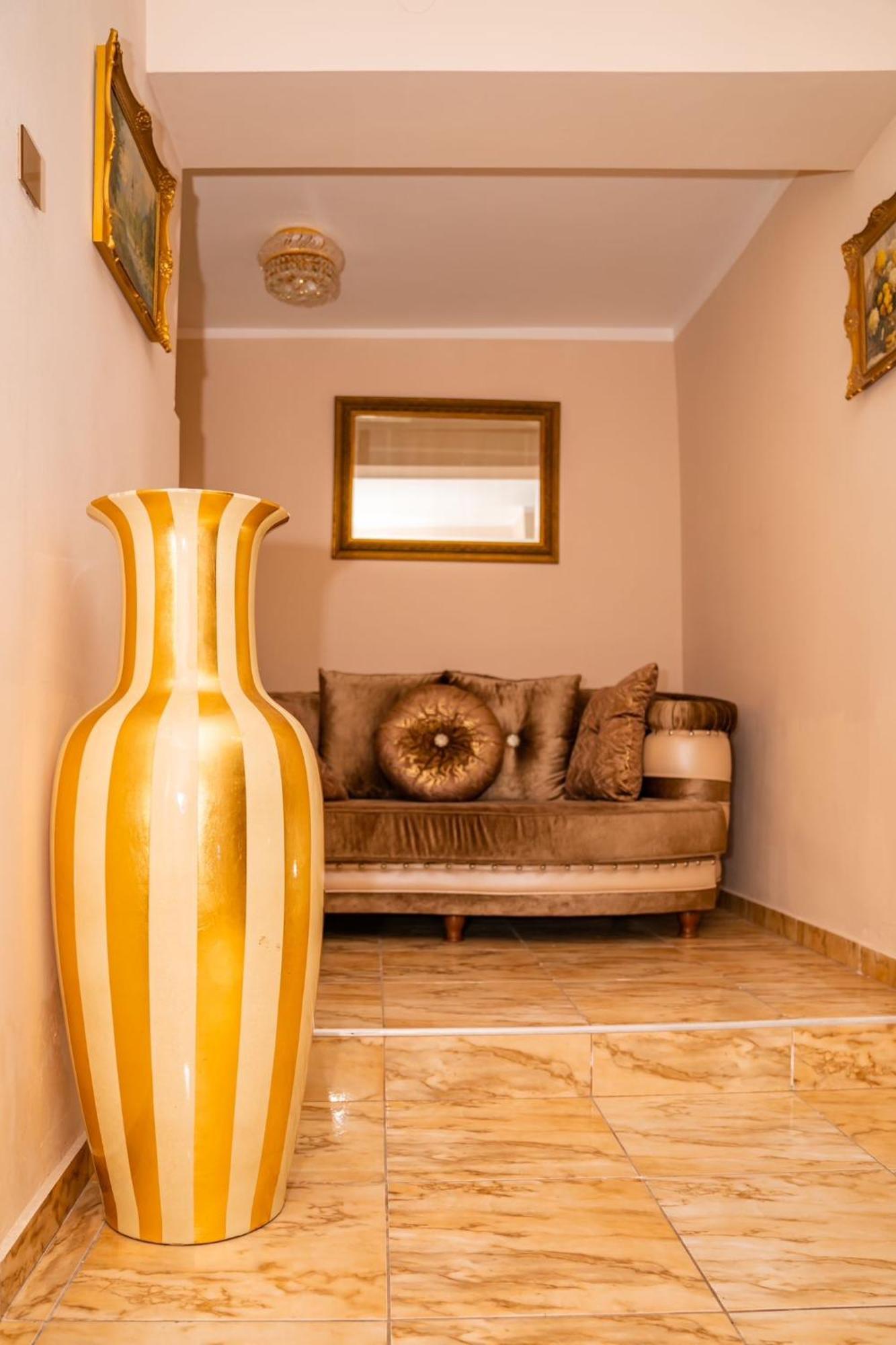 מלון אנינה Casa Clim מראה חיצוני תמונה